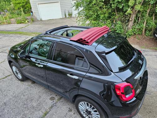 Black 2022 FIAT 500X Trekking