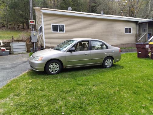 Beige 2003 Honda Civic LX