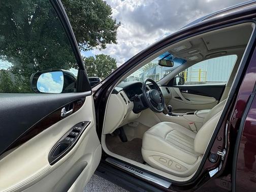 Red 2016 INFINITI QX50 Base