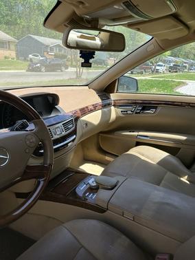 2010 Mercedes-Benz S-Class S 550