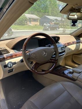 2010 Mercedes-Benz S-Class S 550