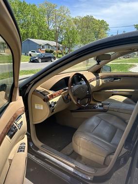 2010 Mercedes-Benz S-Class S 550