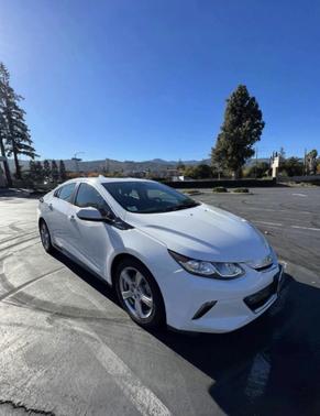 2017 Chevrolet Volt LT
