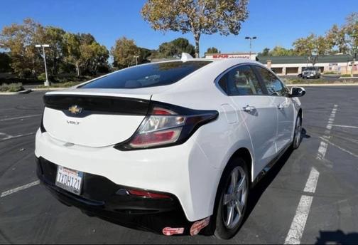 2017 Chevrolet Volt LT