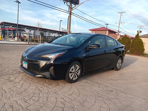2017 Toyota Prius One