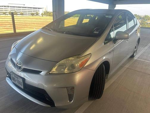 Silver 2013 Toyota Prius Three