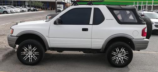 2001 Isuzu Rodeo Sport 4WD