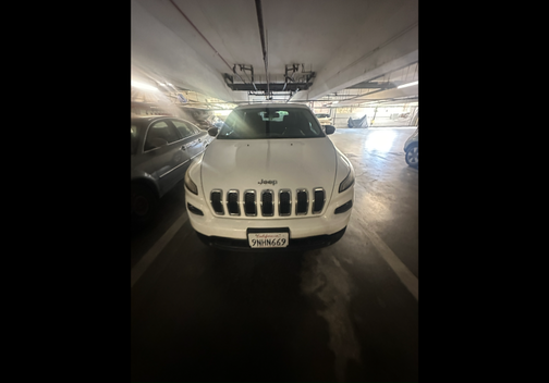 2016 Jeep Cherokee Sport