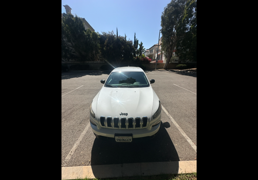2016 Jeep Cherokee Sport