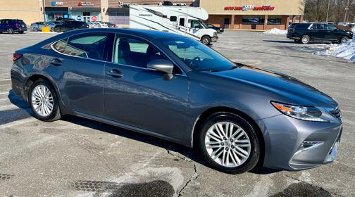 2017 Lexus ES 350 Base