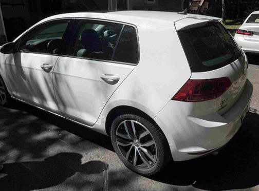 2017 Volkswagen Golf TSI SEL 4-Door