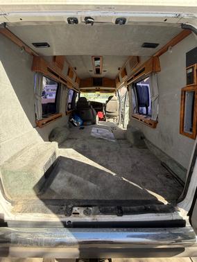 1999 Ford E350 Super Duty Base