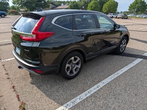 Green 2017 Honda CR-V EX