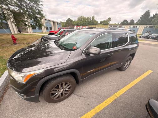 Gray 2017 GMC Acadia SLT-1