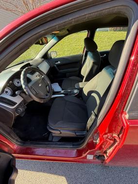 2010 Ford Focus SES