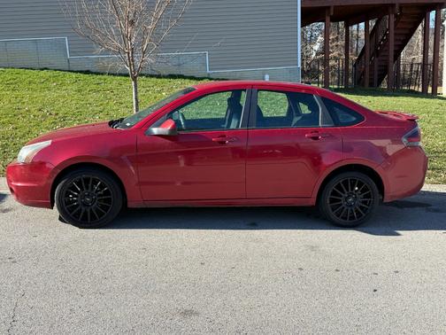 2010 Ford Focus SES