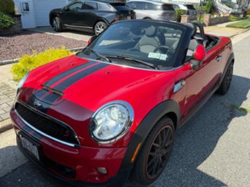 Red 2014 MINI Roadster Cooper S