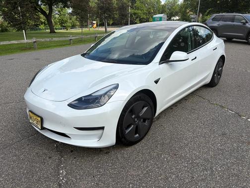 White 2023 Tesla Model 3 Base