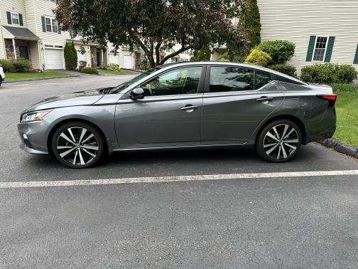 2020 Nissan Altima 2.5 SR