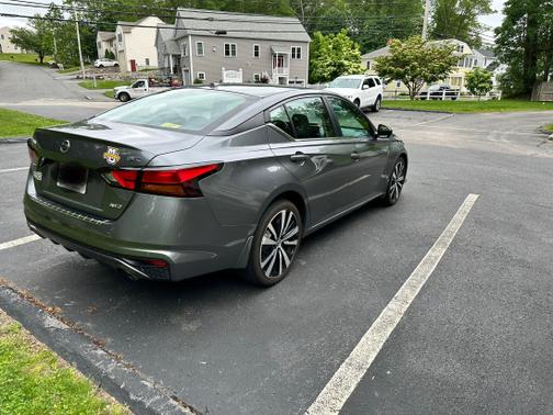 2020 Nissan Altima 2.5 SR