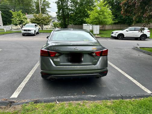 2020 Nissan Altima 2.5 SR