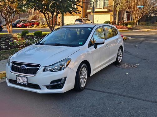 2015 Subaru Impreza 2.0i Premium