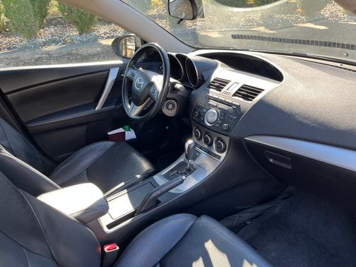 2010 Mazda Mazda3 s Grand Touring