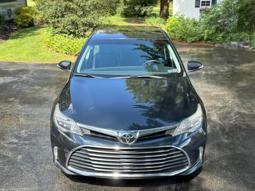 2016 Toyota Avalon XLE