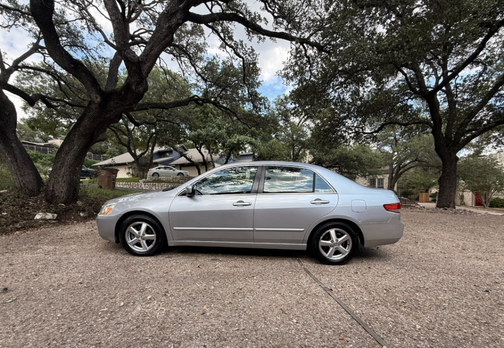 Silver 2004 Honda Accord EX