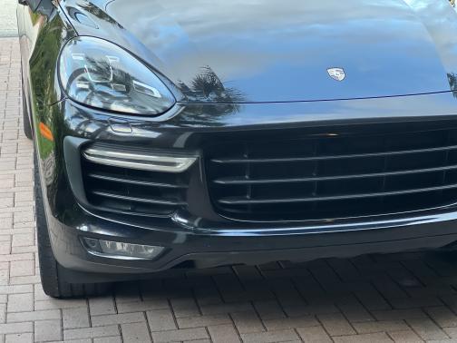 2015 Porsche Cayenne Turbo