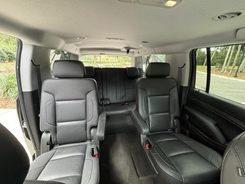 Black 2016 GMC Yukon XL SLT