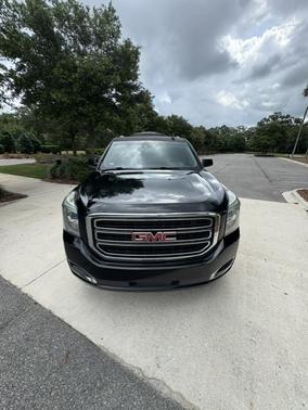 Black 2016 GMC Yukon XL SLT