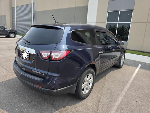 Blue 2015 Chevrolet Traverse LS