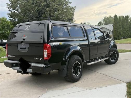 Black 2017 Nissan Frontier PRO-4X