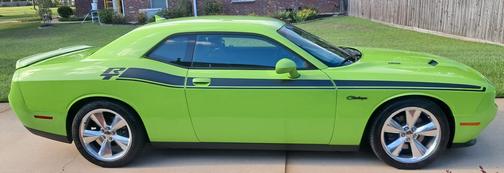 Green 2015 Dodge Challenger R/T Plus