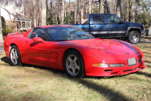 1999 Chevrolet Corvette Base
