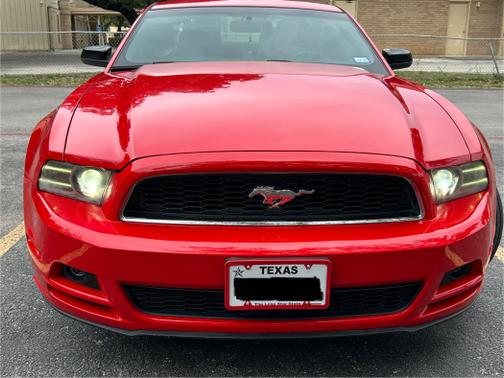 2014 Ford Mustang V6