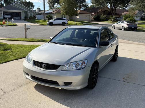 Silver 2005 Honda Civic VP