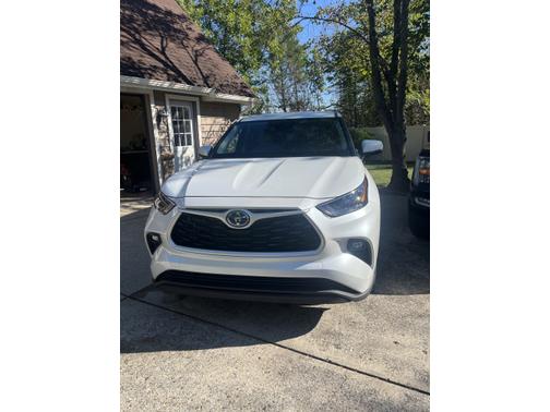 2023 Toyota Highlander Hybrid LE