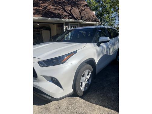 2023 Toyota Highlander Hybrid LE