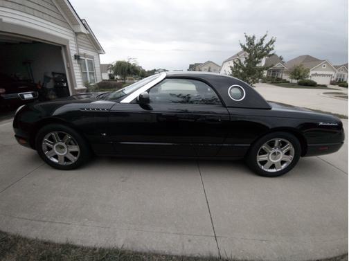 2004 Ford Thunderbird Deluxe