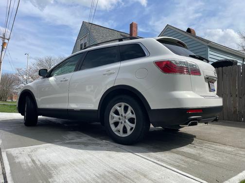 White 2012 Mazda CX-9 Touring