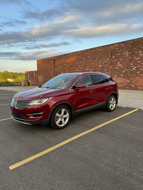 2015 Lincoln MKC Base