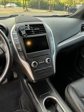 2015 Lincoln MKC Base