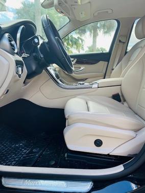 2019 Mercedes-Benz GLC 300 Base