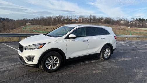 2016 Kia Sorento LX