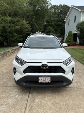 White 2021 Toyota RAV4 XLE