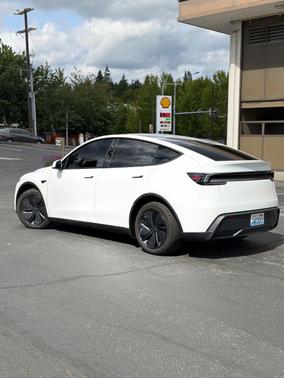 White 2026 Tesla Model Y RWD
