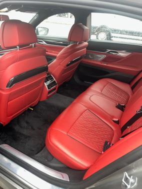 Silver 2020 BMW 750 i xDrive
