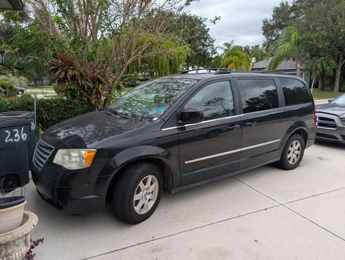 Black 2010 Chrysler Town & Country Touring